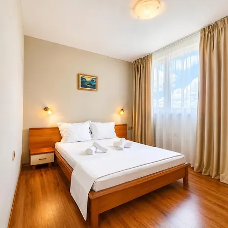 Apartament Boutique Maisonette | Sea View Near The